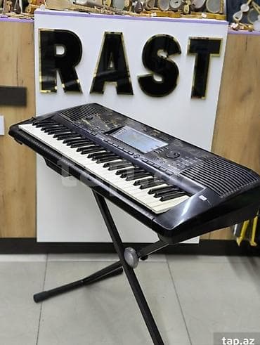 Sintezator " Yamaha psr - 630" 5 Oktava həcmində 61 klaviatura