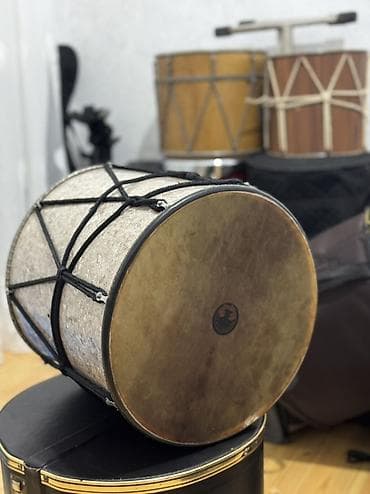 Qarmonlar: Alət satılır 33 ölçü mikrafon var Qab qarışıq satılır ciddi alıcıya — 2