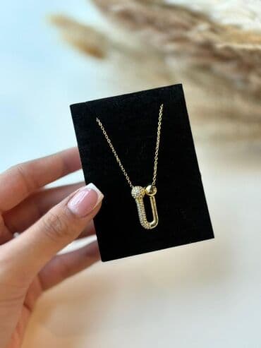 Ferrari: Boyunbağı — 1