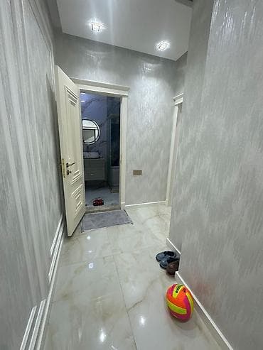 xankendi ev satilir: Suraxanı, 3 otaqlı, Yeni tikili, m. Xalqlar Dostluğu, 80 kv. m — 8