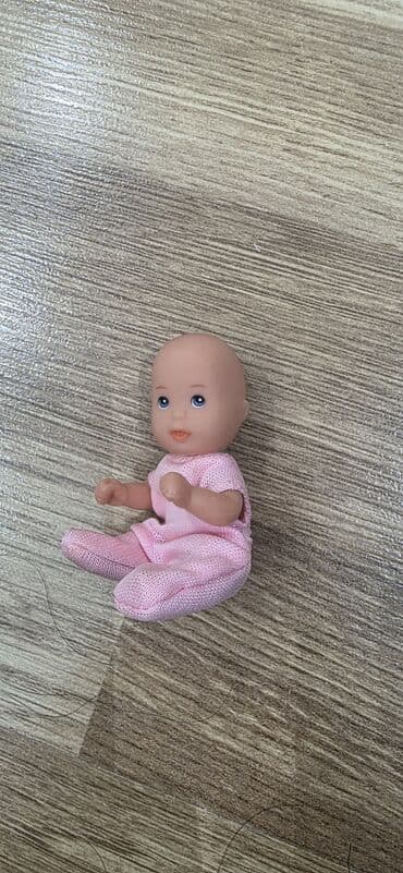 oyuncaq it: Mini körpə oyuncaq kukla - Material: plastik korpus, yumşaq parça — 1