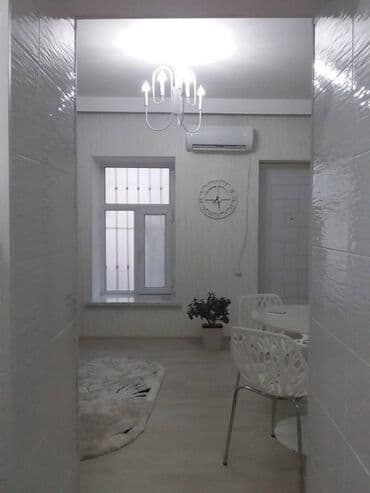 azadliqda kiraye evler 2023: Tarqovuda, İçəri şəhər metrosu yaxınlığında, 2 mərtəbəli binanın 2-ci — 5