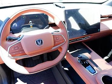 Продажа авто: Changan Uni-T: 1.5 л | 2025 г. 11 км Кроссовер — 9