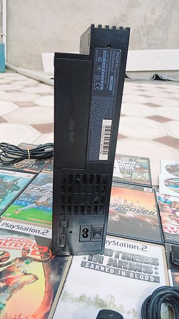 hard disk: #Playstation 2 Fat İdeal səliqəli vəziyətdə Disk Yeridə Rahat işləyir — 10