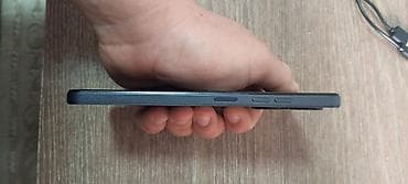 iphone 12 dubai: Tecno Spark Go 2024, 64 GB, rəng - Qara, Barmaq izi — 2