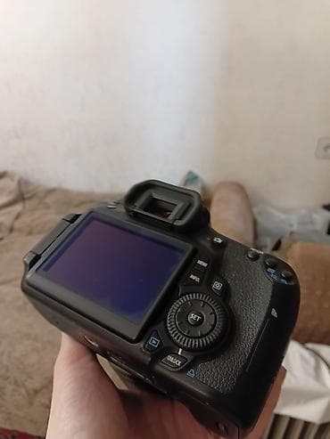 Kompüter, noutbuk və planşetlər: İdeal vəziyyətdə Canon EOS 60D DSLR fotoaparat + 18-135mm IS kit — 6