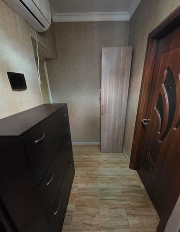 3 otaqli temirli menzil: 200000 son qiymeti.Bezi eshyalar qalacaq — 3