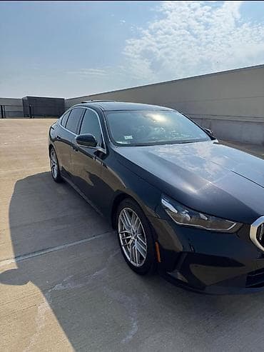 bmw e 80: BMW 5 series: 2 l | 2023 il Sedan — 2