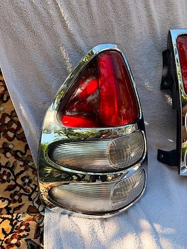Prado yeni kimi arxa stop cütü 50 azn