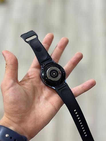 samsung printer: Samsung Galaxy Watch (dairəvi korpus, qara rəngli silikon qayış) - — 4