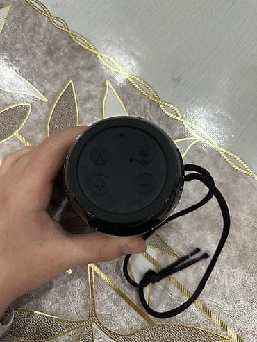 bluetooth kolonka: İşlənmiş Kolonka, Növ - Portativ, rəng - Qara — 4