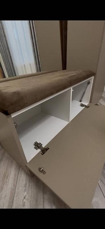 isvanerler: Razilasma yolu ile Olculeri uzun skaf hundurluyu 2.70, eni 60, pufidik — 3