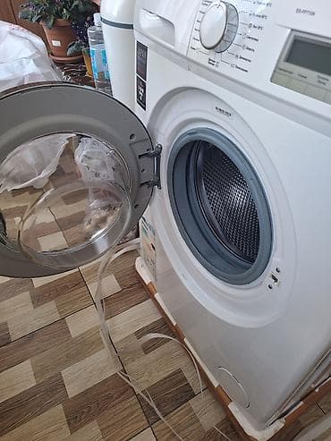 plasmas qapı: Sharp önyükləməli paltaryuyan maşın - Model: Sharp ES-FP71SA (etiket — 7