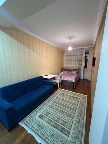 1 ci mikrorayon satilan evler: 2 otaqlı, Yeni tikili, m. Həzi Aslanov, 90 kv. m — 1