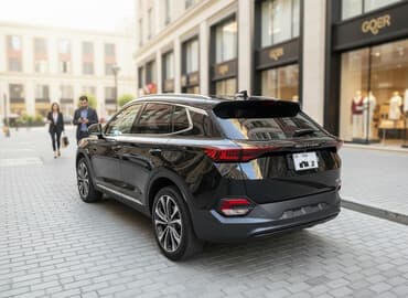 тойота камри 2012 цена: Bestune T77 – kompakt krossover, qara rəngdə. Xarici dizayn: - Geniş — 1