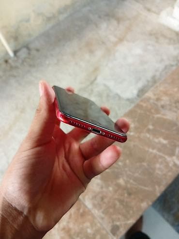 ip 12 pro: IPhone SE 2020, Qırmızı, Simsiz şarj — 2