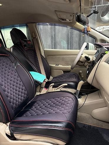 reng rover: Nissan Tiida sedan – geniş və praktik daxili ilə şəhər və ailə — 2