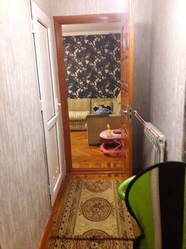 naxcıvan kirayə ev: Nərimanov m 7 dəq məsafədə 5/4mərtəbəsi 1/2 düzəlmə dindar ailəyə uzun — 4