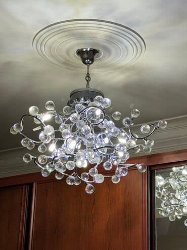 xrustal qutuda: Люстра, Хрусталь — 1