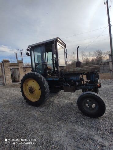 Yağlar və avtokimyəvi maddələr: Kabinli təkərli traktor - Ön təkər konfiqurasiyası: dar, arxa — 3