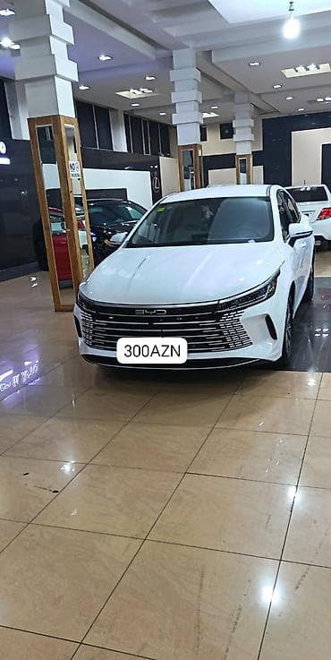 range rover oluxana: BYD Destroyer 05: 1.5 l | 2026 il 8000 km Sedan — 1