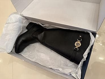 Çəkmələr: Tommy hilfiger sapawki endirimle satilir. 1defe geyinilib. Hec bir — 2