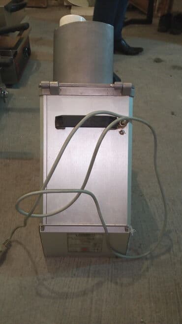 işlənmiş dönər aparatı: Профессиональная овощерезка Hobart VPU100. Производства Германии — 5