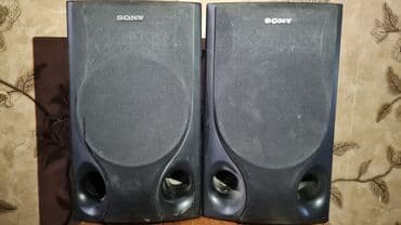 Qulaqcıqlar: Panasonic 50 manat Aıwa 45 manat Sarı kalonka 50 manat Sony (kvadrat) — 11