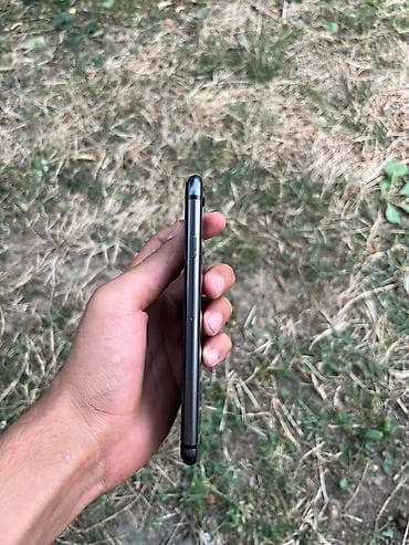 pişik şəkilləri çəkmək: IPhone 8, 256 GB, Qara, Barmaq izi, Face ID — 2