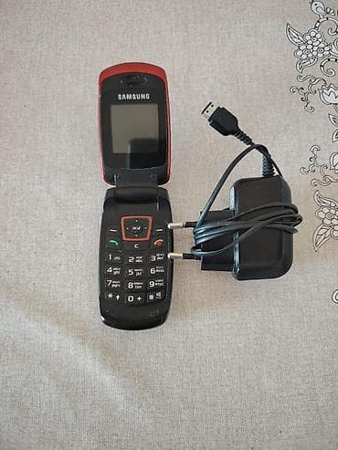 duymeli telefonlar: Samsung C170, Düyməli — 3
