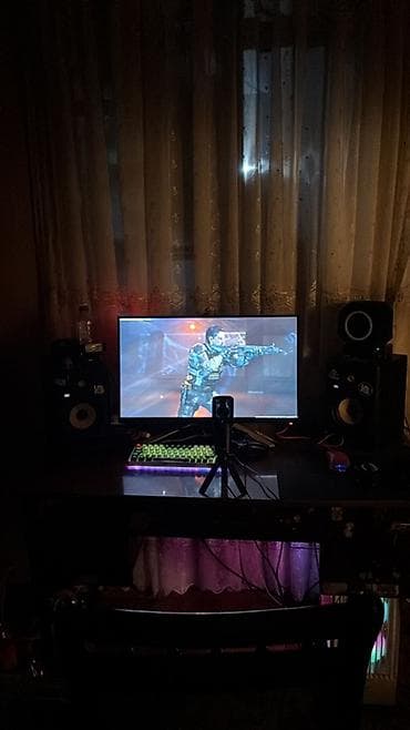 pc komputer: WHATSAPP İLƏ ƏLAQƏ SAXLAYIN. Dəstə sadəcə Sistem bloku və monitor — 3