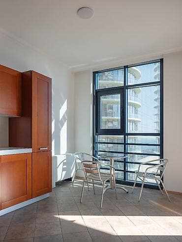 qobuda satilan evler: Bakının mərkəzində, möhtəşəm dəniz mənzərəli premium klas ofislərin — 6