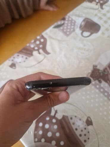 samsung j5 2018: Samsung Galaxy S8, 64 GB, rəng - Qara, Qırıq — 3