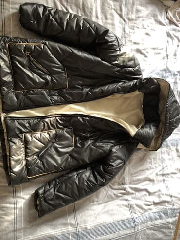 Qadın şalvarları: Qadın qış gödəkçəsi - Rəng: Qara (iç hissə südlü-açıq krem rəngində) — 1