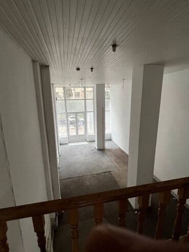 xacmaz obyekt: Əhmədli metrosunun yaxınlığında neapolda yol kənarı 1-ci mərtəbəsində — 3