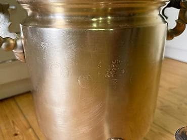 mis samovarlar: Antik mis samovar – kömür/odunla işləyən, klassik “tula tipli” . 9 — 3