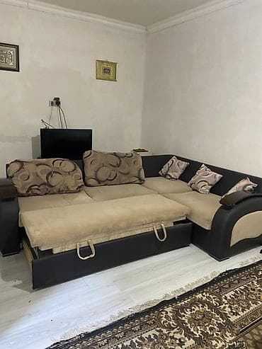 Künc divan-döşək kombi modeli - Forma: L-şəkilli künc divan, sağ qol at lalafo.az Künc divan-döşək kombi modeli - Forma: L-şəkilli künc divan, sağ qol