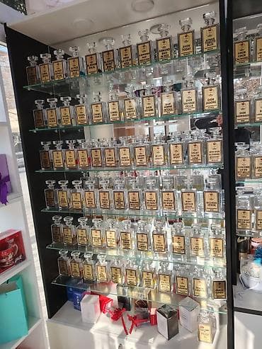 Avadanlığın icarəsi: Hazir biznesdi. Dukan baqlanir ichindekiler satilir — 3