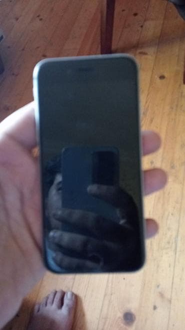 IPhone 6, 16 GB, Gümüşü, Zəmanət, Kredit, Qırıq lalafo.az -da IPhone 6, 16 GB, Gümüşü, Zəmanət, Kredit, Qırıq
