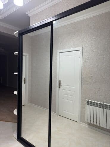 Kupe, 2 qapılı Künc dolab, Dəhliz dolabı