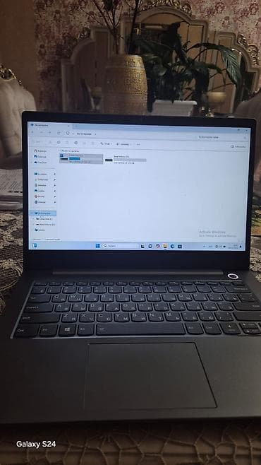 Lenovo ThinkBook noutbuku - Model: 20SL (istehsalçı: Lenovo — 5