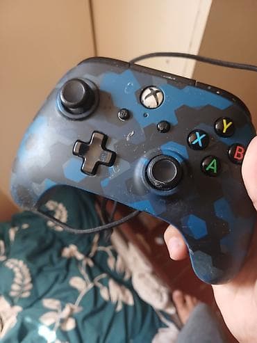 iphone 13 telefon: Xbox one s hec bir problemi yoxdur ps4 ile barter var oyunlu — 1
