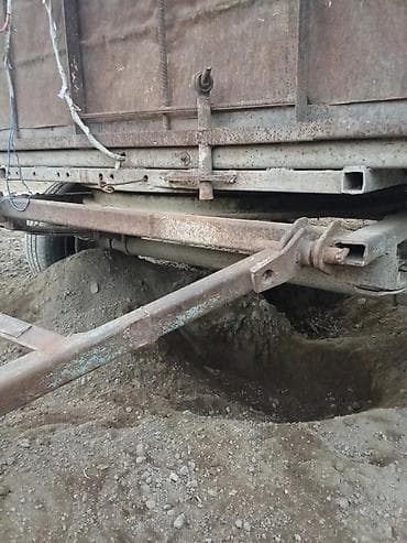 215 70 16: Metall qoşqu karkası və şassi - Material: qalın divarlı polad — 1