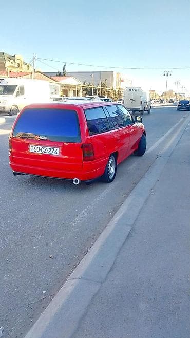 land rover 2002: Opel Astra: 1.4 l | 1996 il 185000 km Universal — 8