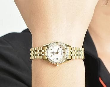 Citizen qadın qol saatı orijinaldır VMF den alınıb yarı qiymetine