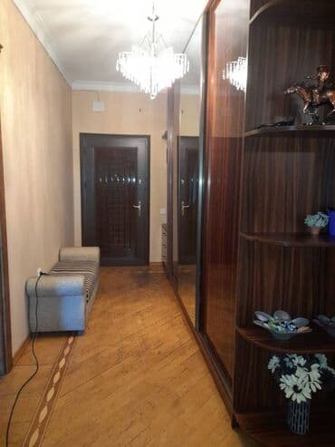 xirdalanda tecili satilan evler: 4 otaqlı, Yeni tikili, m. Nəriman Nərimanov, 140 kv. m — 7