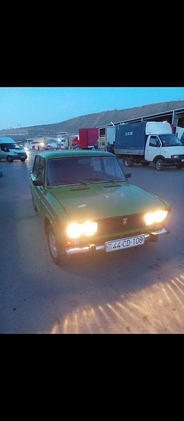 vaz 21 06 ehtiyat hisseleri: VAZ 2106 sedan – klassik sovet modeli, yaşıl rəng. 4 qapılı kuzov — 1