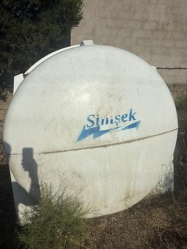 Bak, Plastik, 3000 l l, İşlənmiş, Ünvandan götürmə
