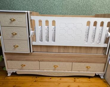 Oğlan və qız üçün, Dördbucaq, Beşik, Dəst ilə, Matras ilə, Yellənmə mexanizmsiz