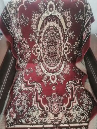 kinoa çayı qiyməti: Kreslo üçün İşlənmiş rəng - Qırmızı Yataq örtüyü, Ünvandan götürmə — 1